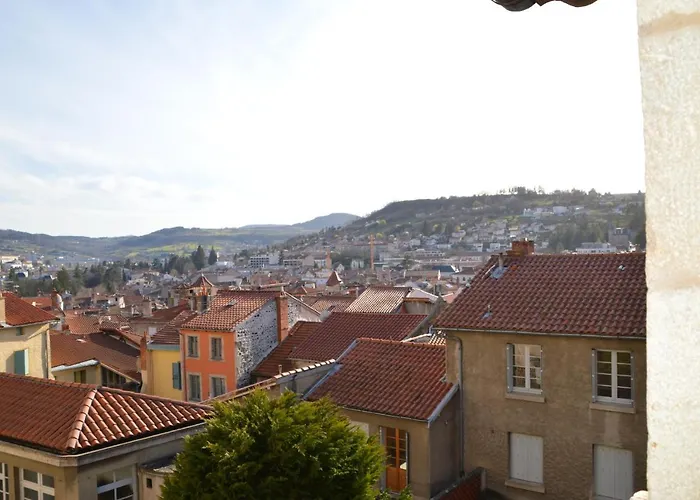Maison au Loup - Superbe ancien hotel particulier du XVIe siècle au cœur de la vieille ville du Puy